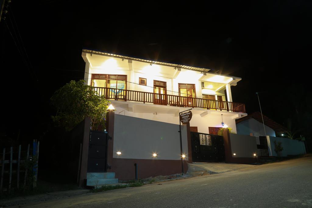 Four Season Guest House Tangalle Eksteriør billede