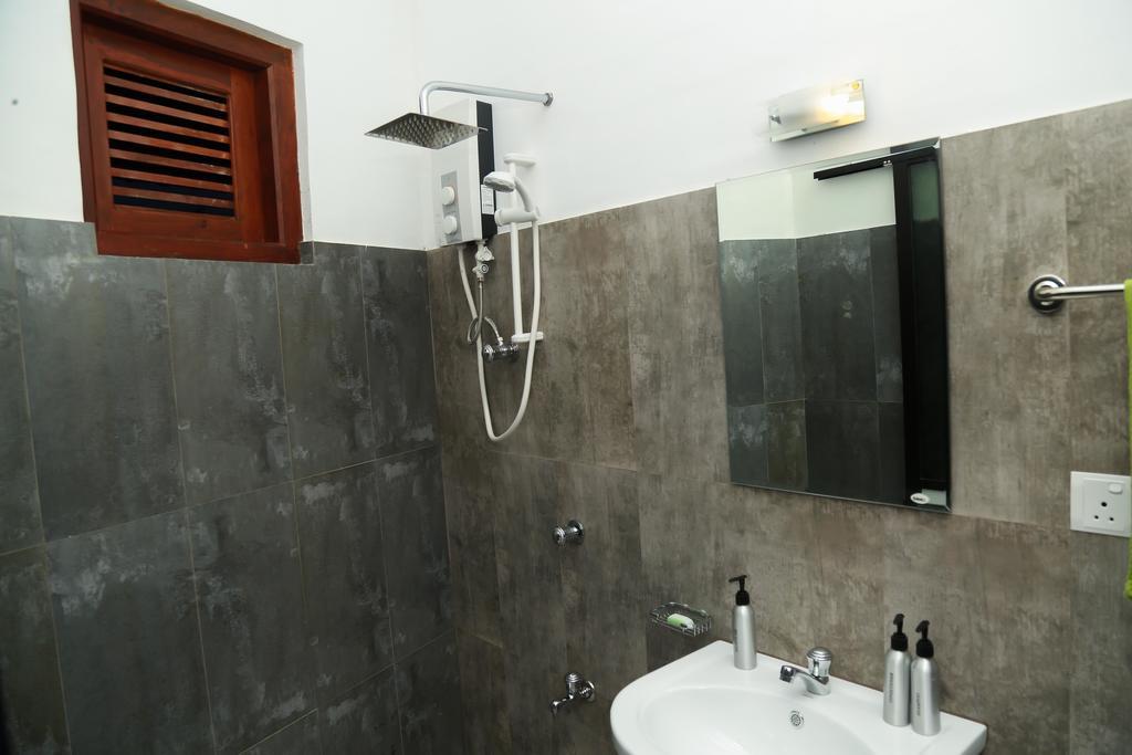 Four Season Guest House Tangalle Eksteriør billede