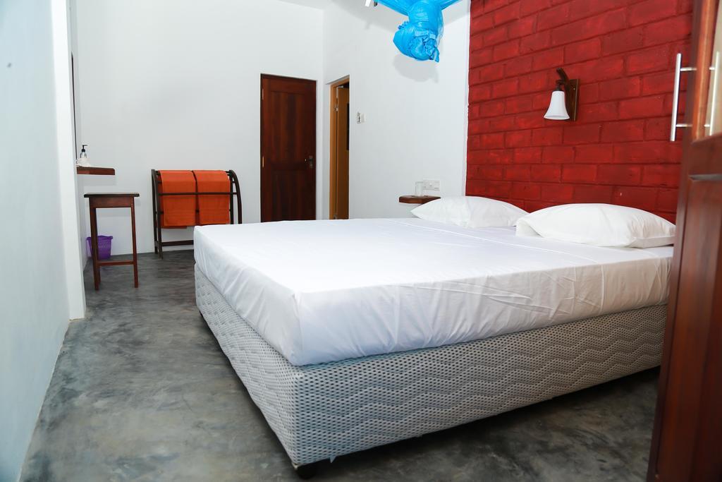 Four Season Guest House Tangalle Eksteriør billede
